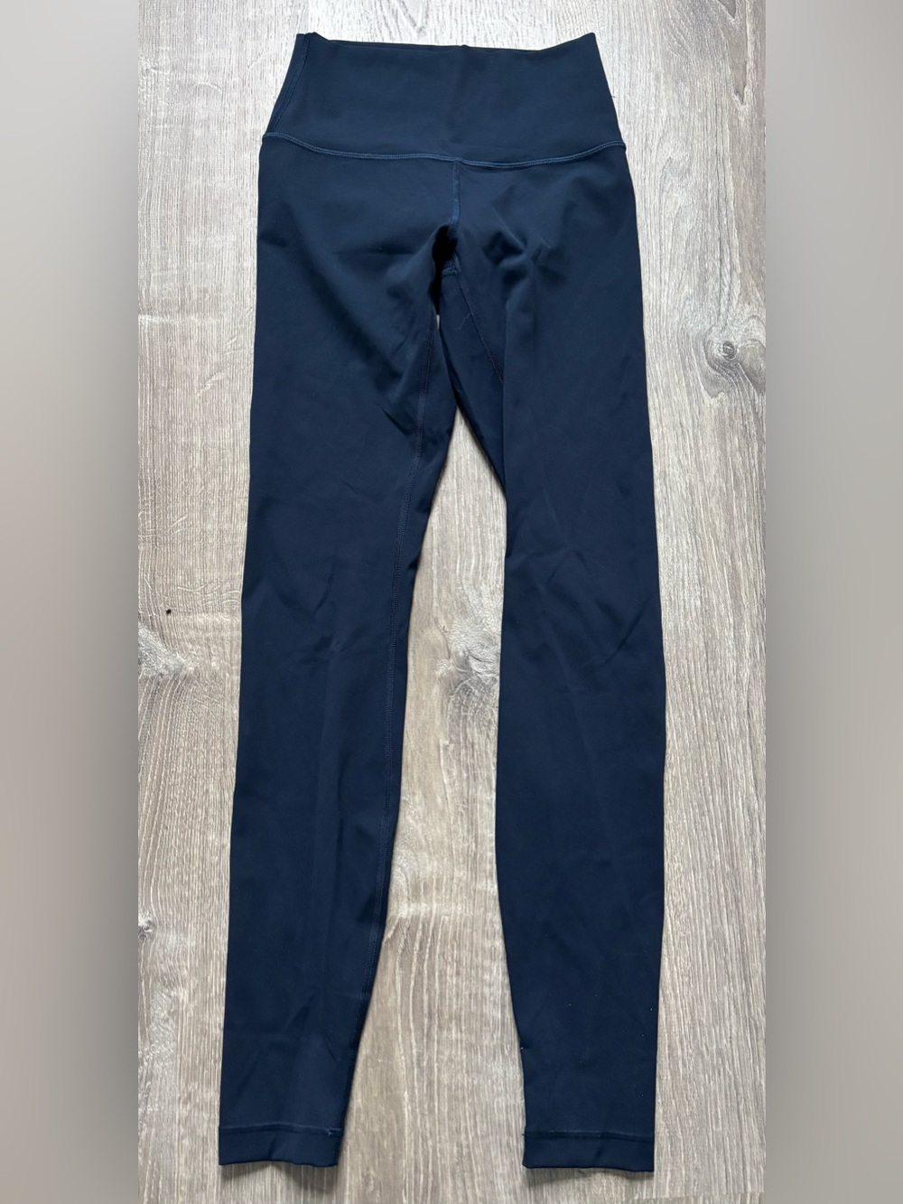 lululemon Women’s Navy High-Rise Leggings size 4